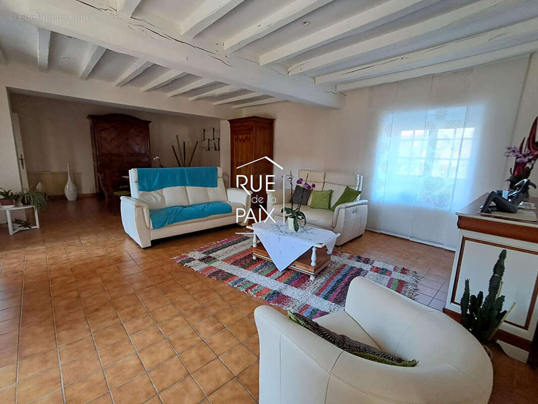 Maison à ANTOGNY-LE-TILLAC