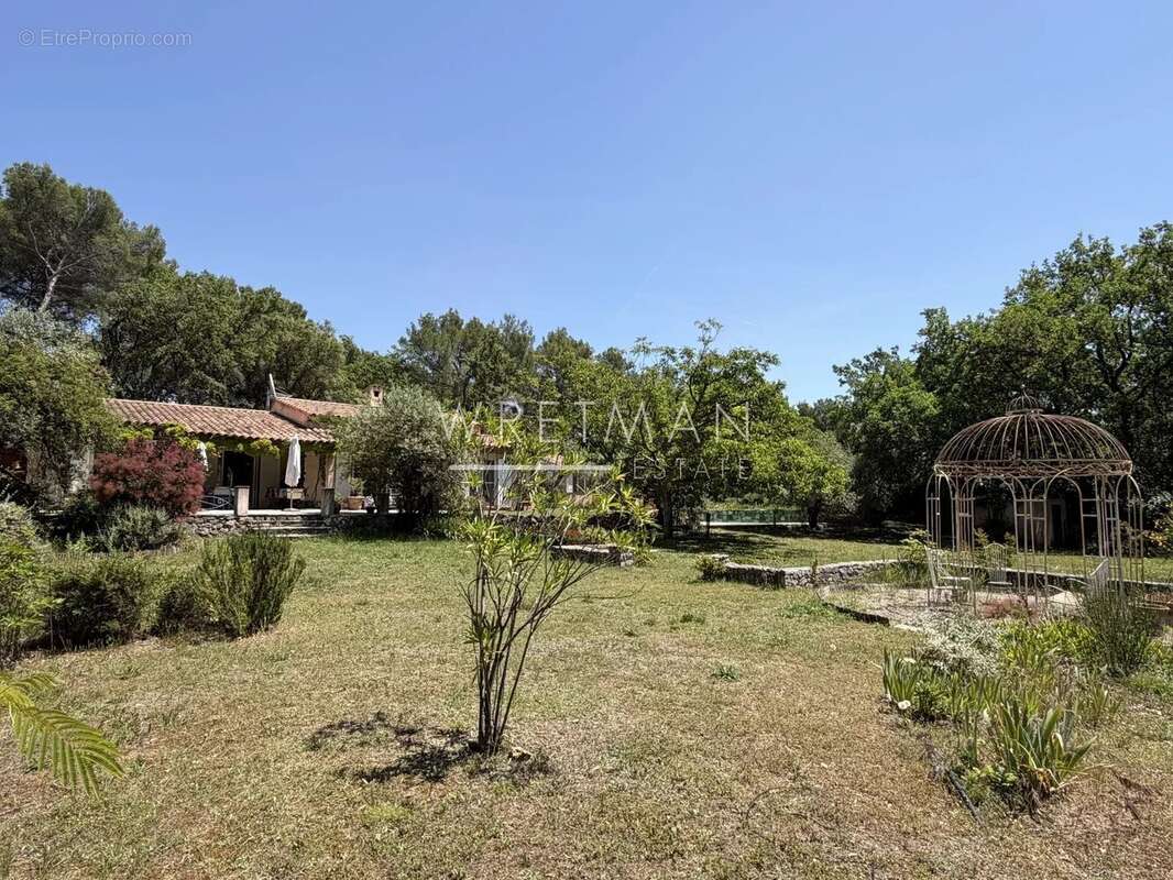 Maison à FAYENCE