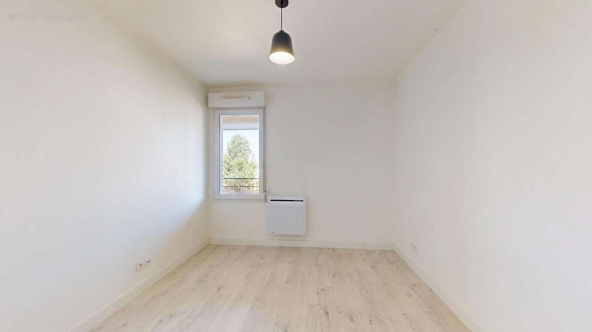 Appartement 42 m² à Artigues-Pres-Bordeaux  - photo 7