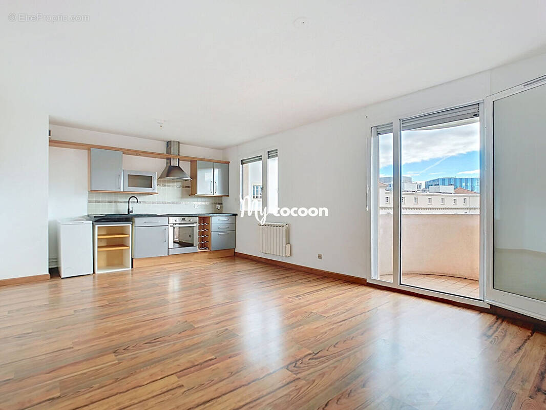 Appartement à LYON-7E