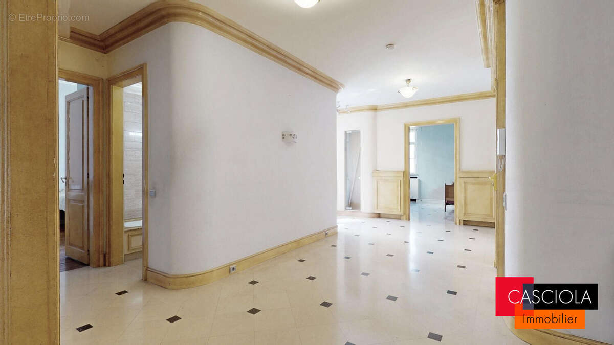 Appartement 163 m² à Metz  - photo 5