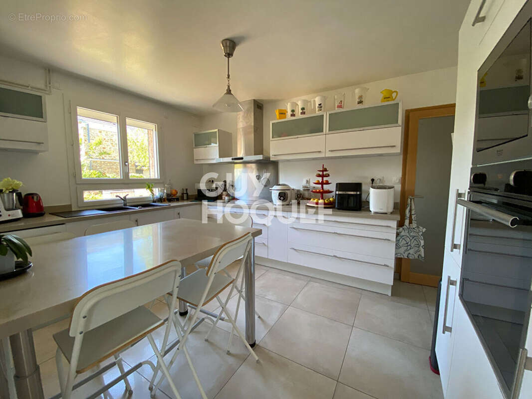 Maison Vaires Sur Marne 6 pièce(s) 170.43 m2 - photo 6