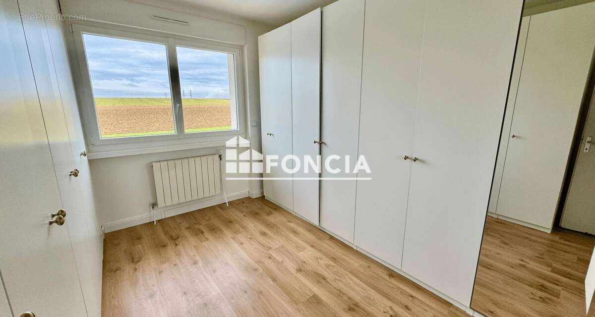 Maison à CHARLY-ORADOUR