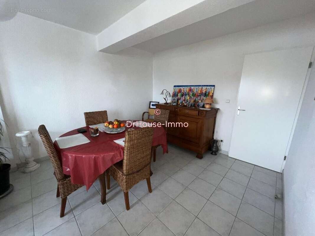 Appartement à SAINT-GEORGES-DES-GROSEILLERS