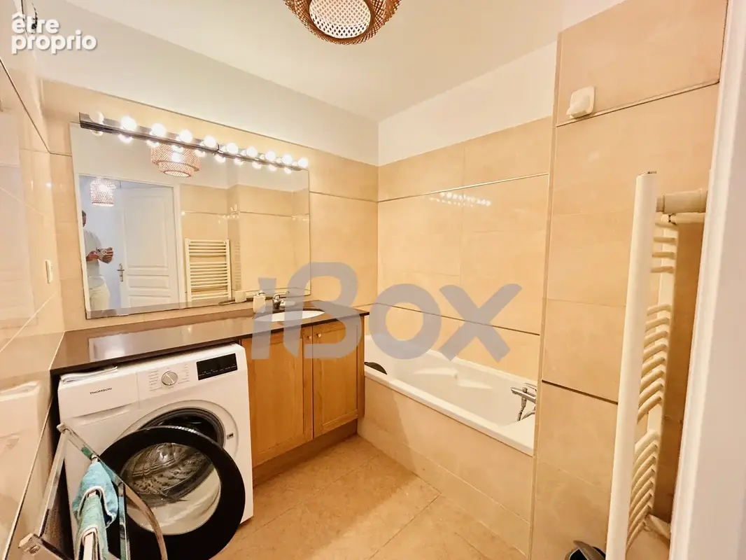LA VALETTE - LES CRAUS - T2 de 42m2 avec terrasse, cave et parking - photo 5