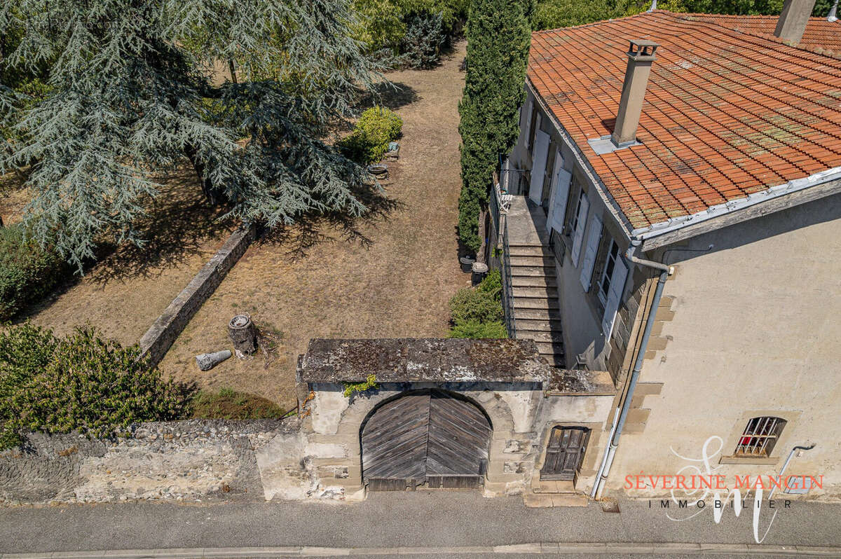Maison à ROMANS-SUR-ISERE