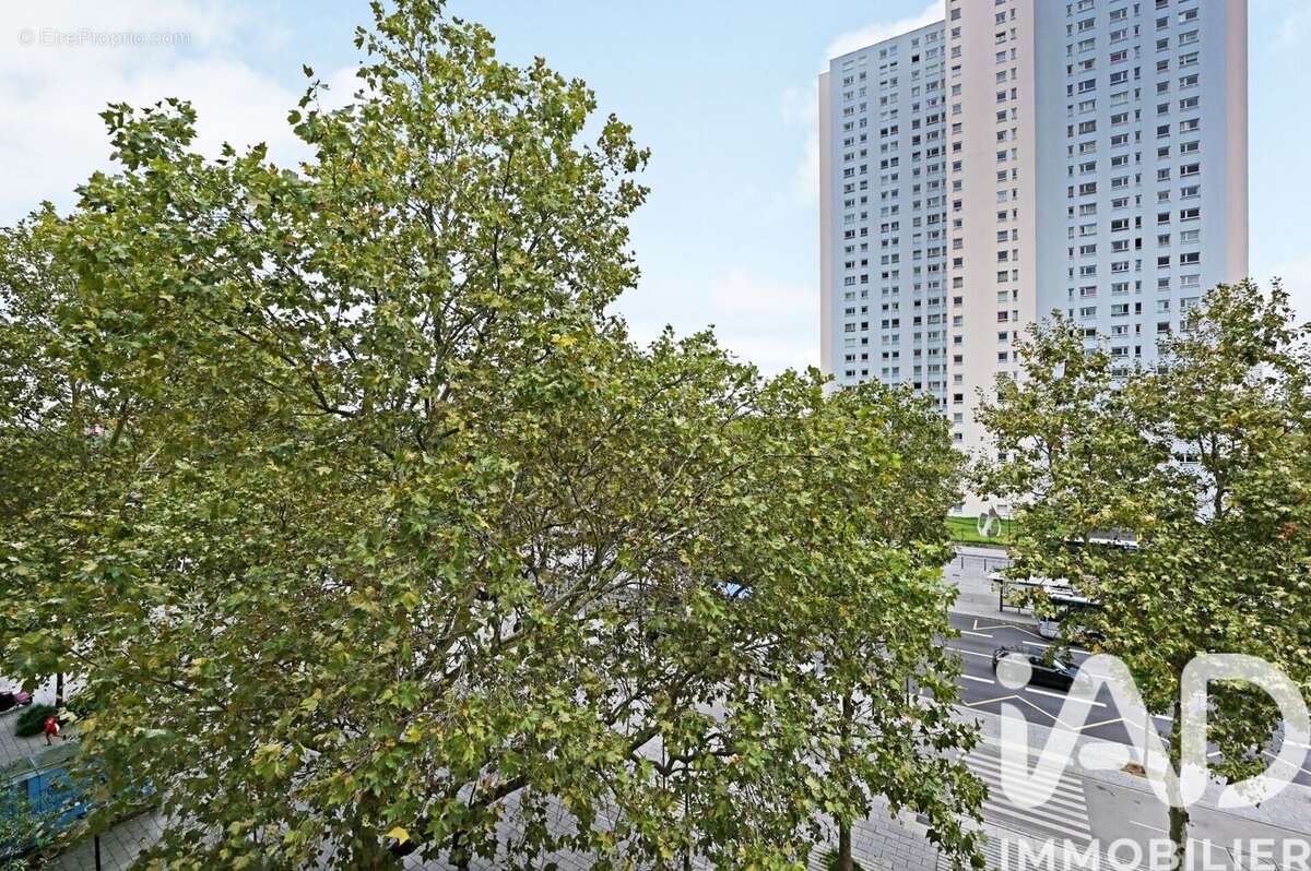 Photo 9 - Appartement à PARIS-18E