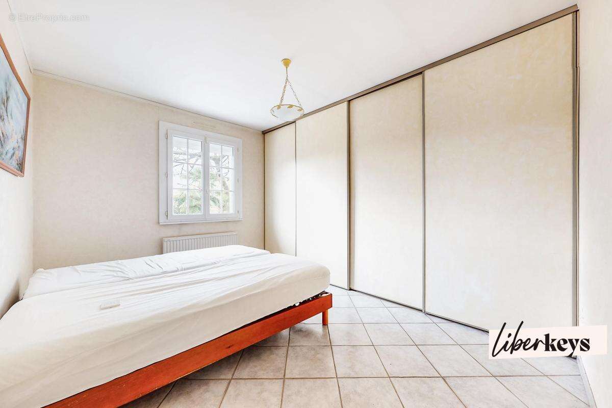 Maison familiale 6 pièces 180 m² - Secteur prisé - photo 8