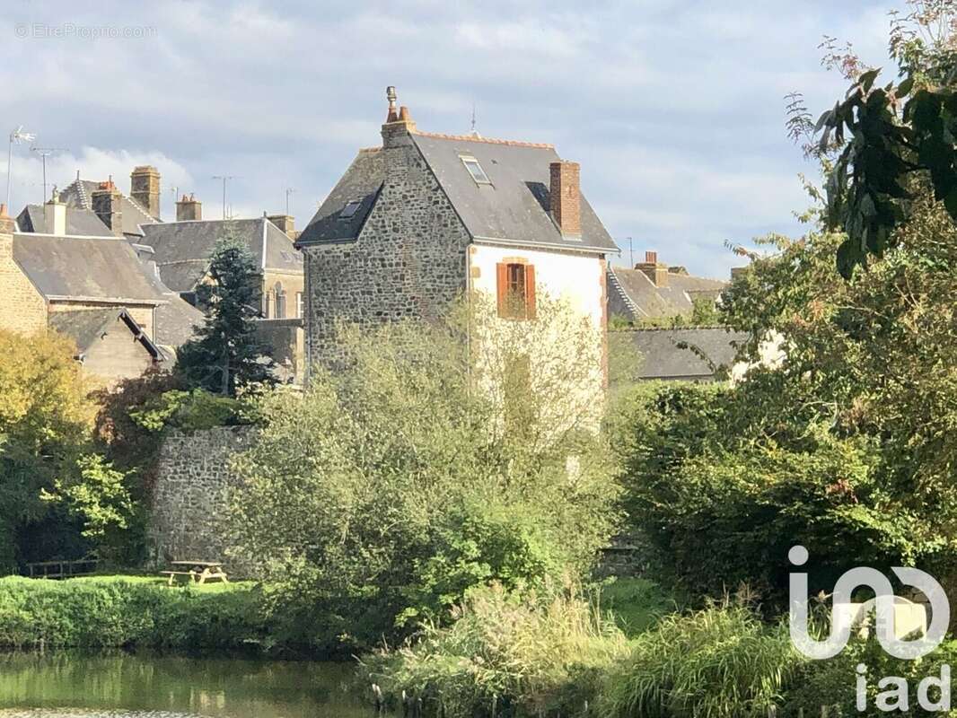 Photo 2 - Maison à LASSAY-LES-CHATEAUX