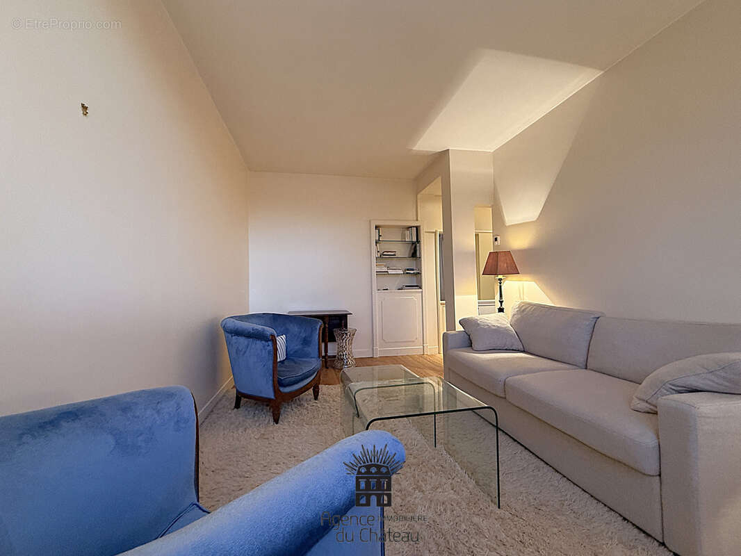 Appartement à VERSAILLES