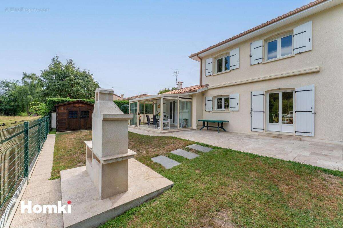 Maison à SAINT-LOUBES