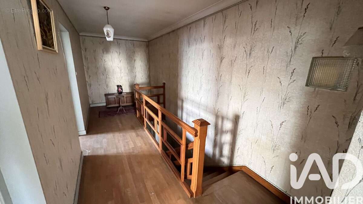 Photo 8 - Maison à DOMMARTIN-SUR-VRAINE