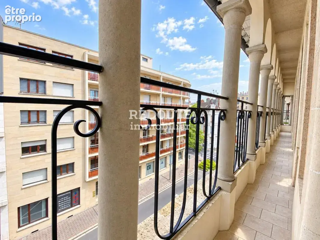 Appartement T6 de caractère – Hyper-centre – Charme de l’ancien - photo 4