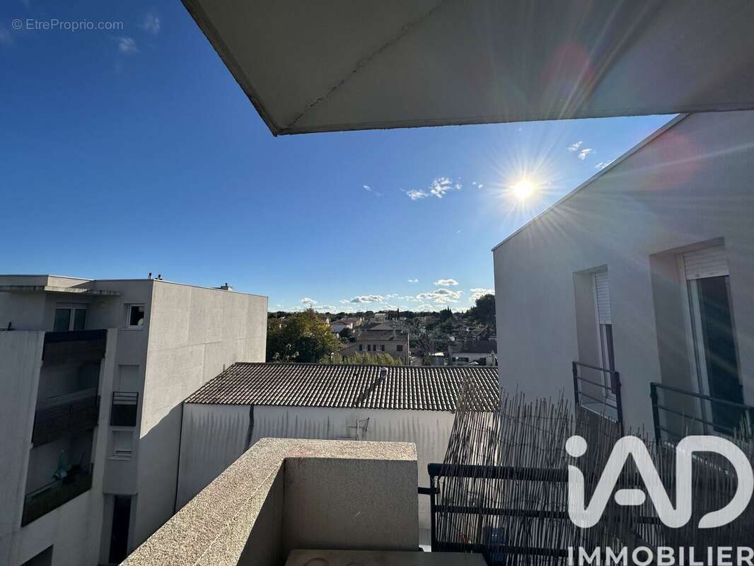 Photo 6 - Appartement à MORIERES-LES-AVIGNON