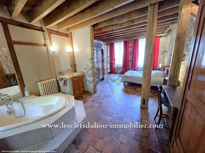Maison à ECUELLES