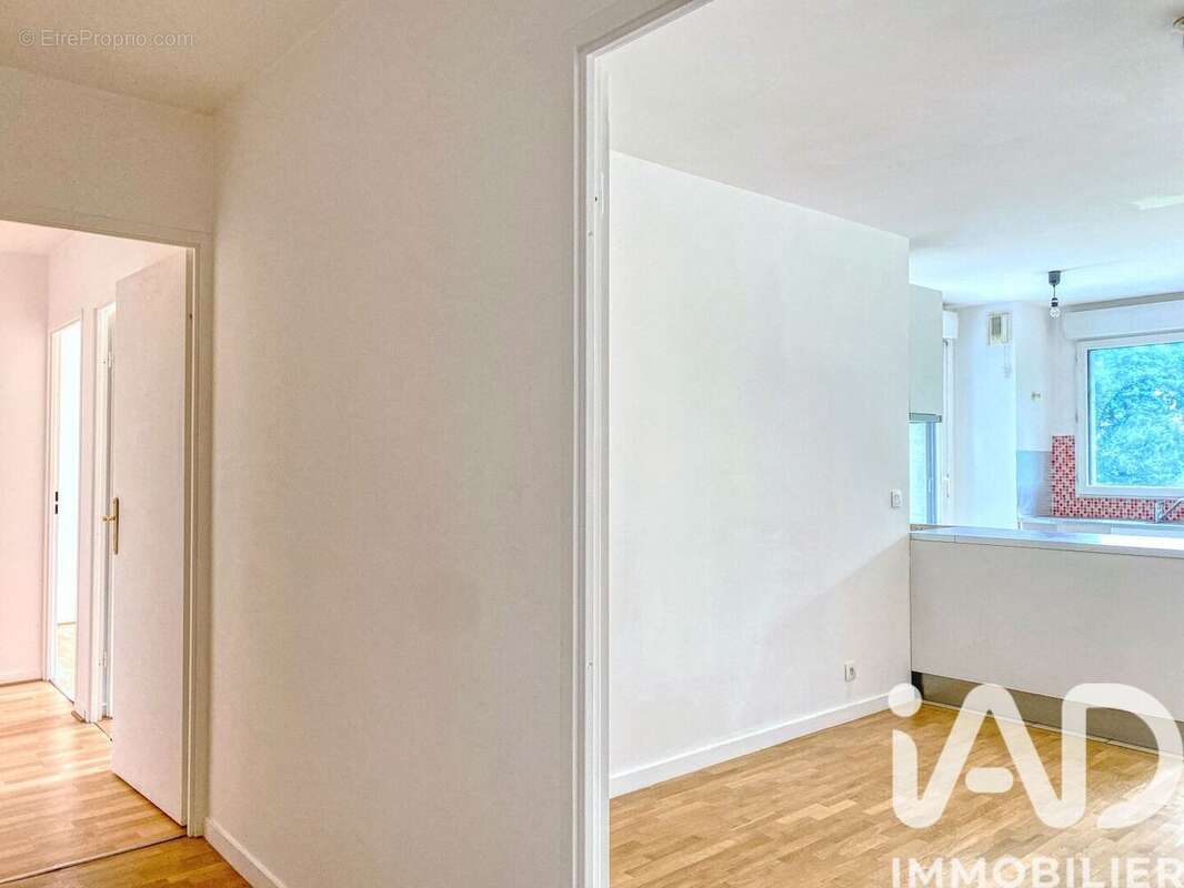 Photo 8 - Appartement à ASNIERES-SUR-SEINE