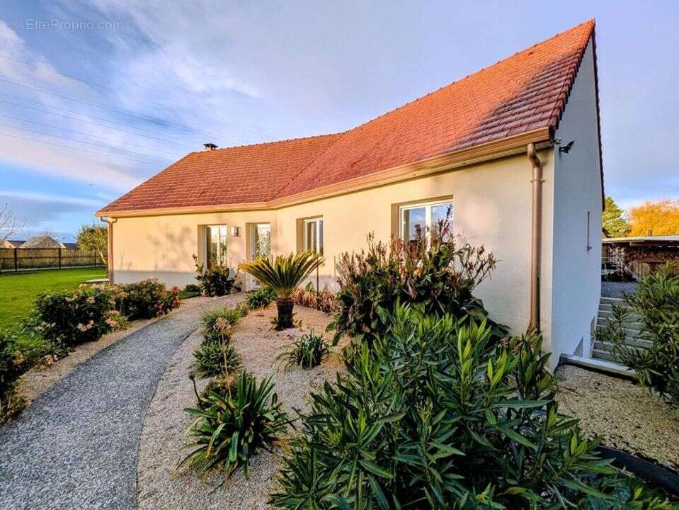 Maison à SAINT-MANVIEU-NORREY