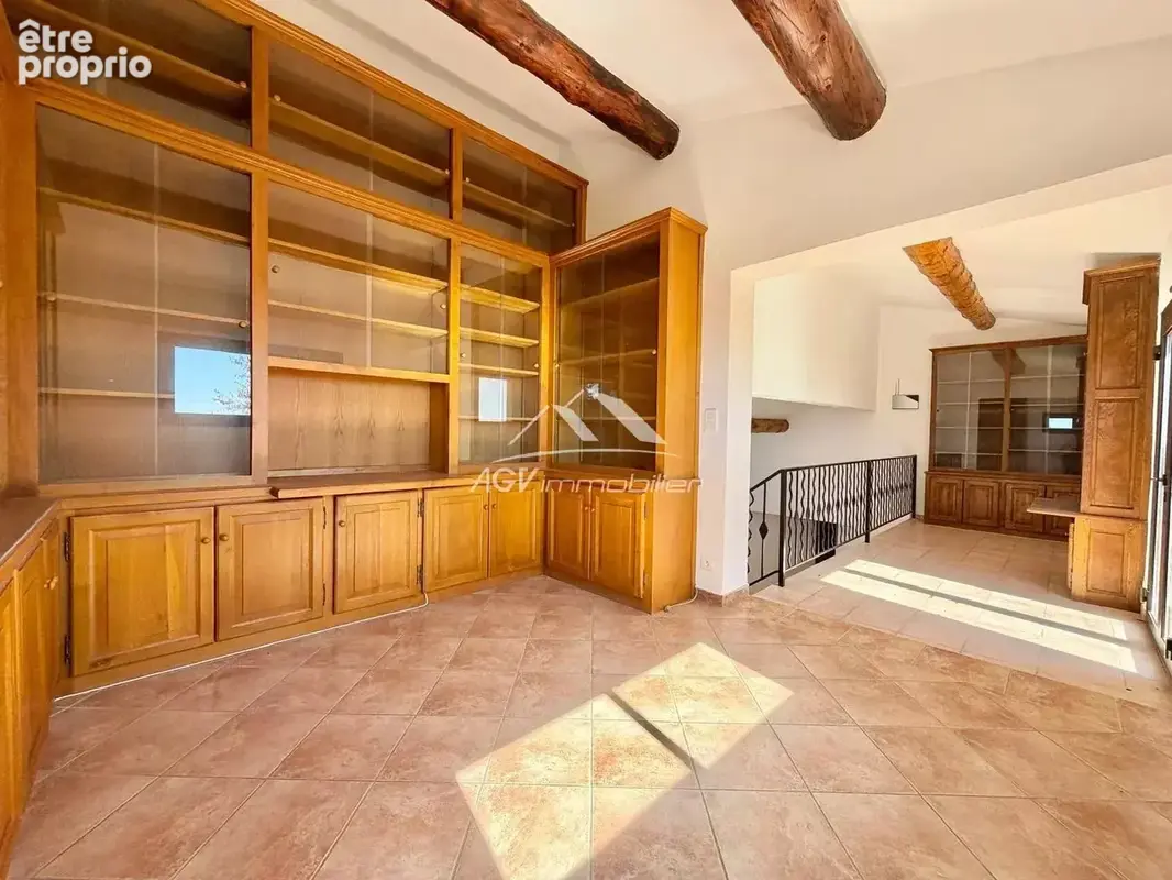 Propriété de 197 m² habitable sur environ 1600 m², vue imprénable - photo 11