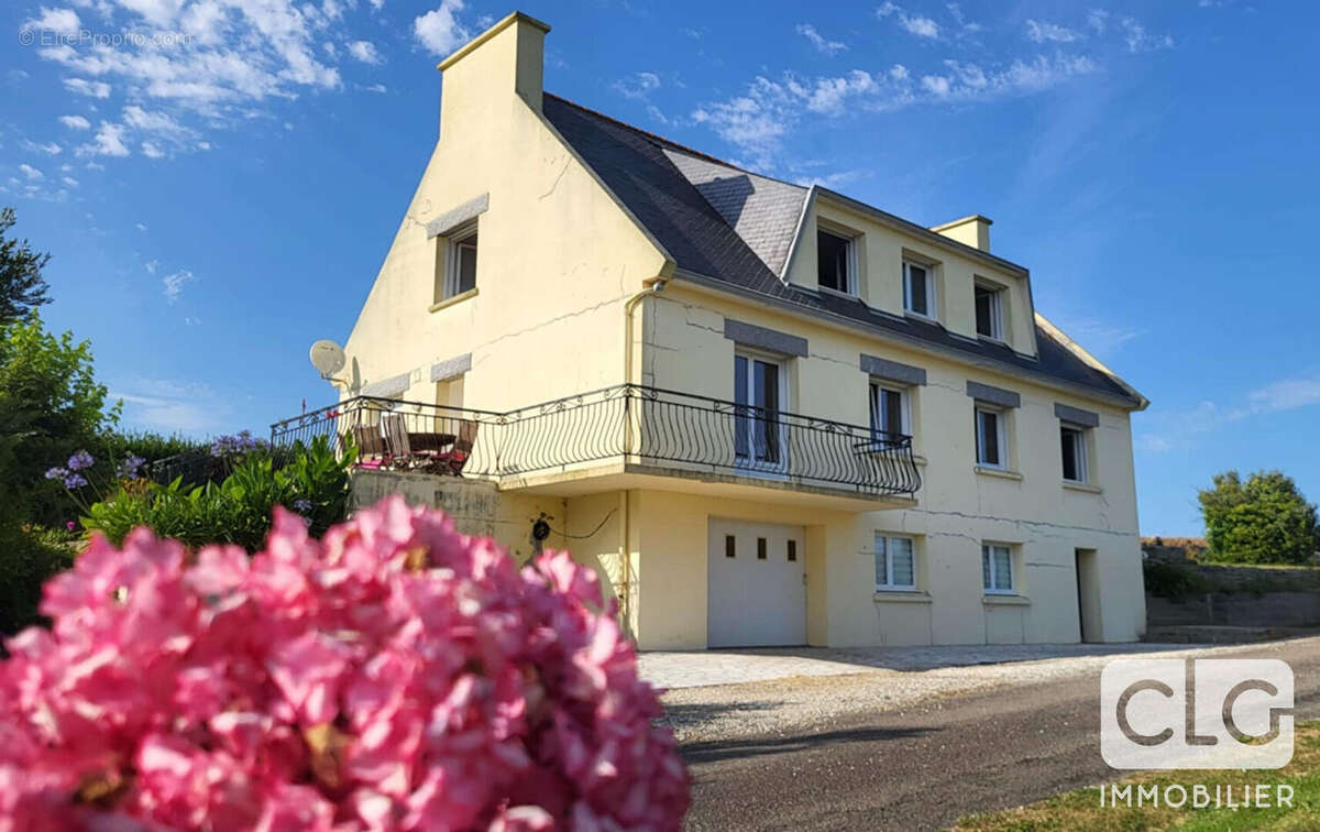 Maison à POULDREUZIC