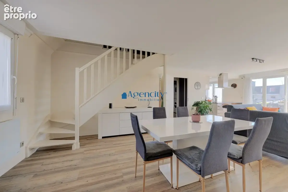 Appartement 5 pièces 100 m² à vendre à Gagny (93220) - photo 2