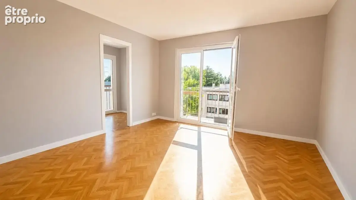 Appartement À Vendre - photo 1