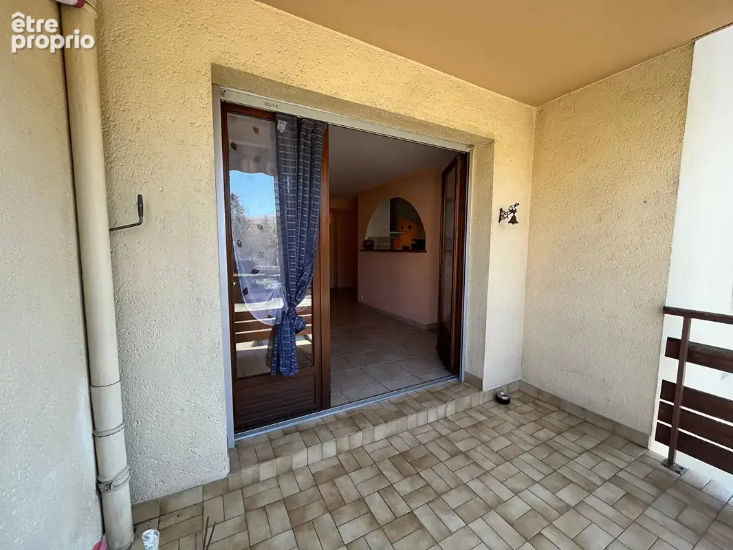 Appartement de type 2 avec terrasse - photo 2