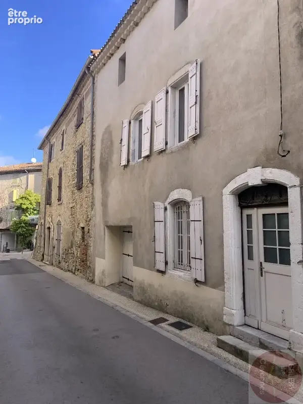Maison à LEZAN