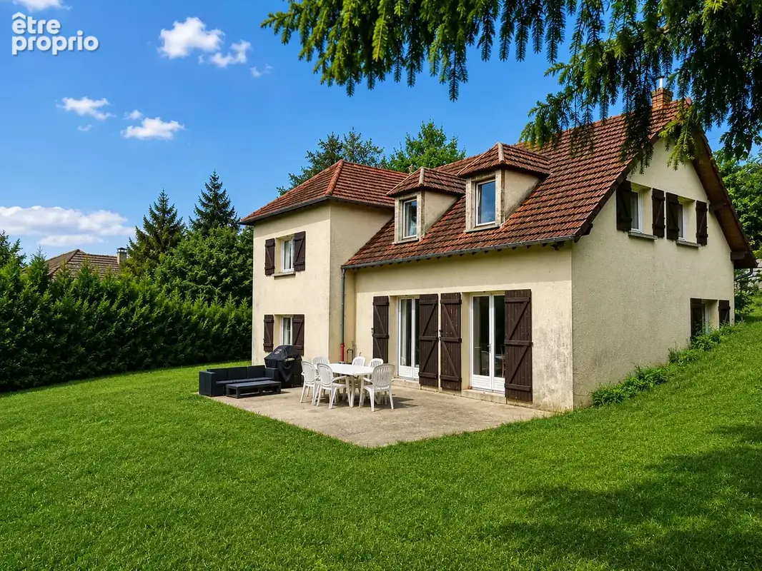 Maison à THOIRY