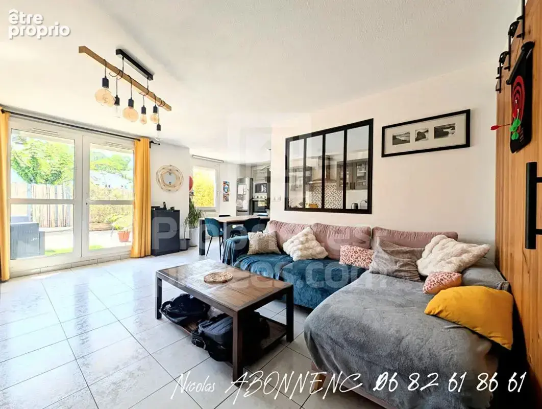 Appartement à GIERES