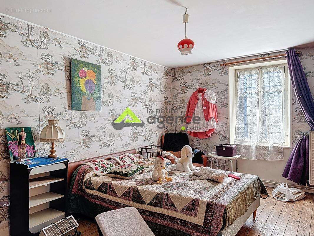 Maison à SAINT-VAURY