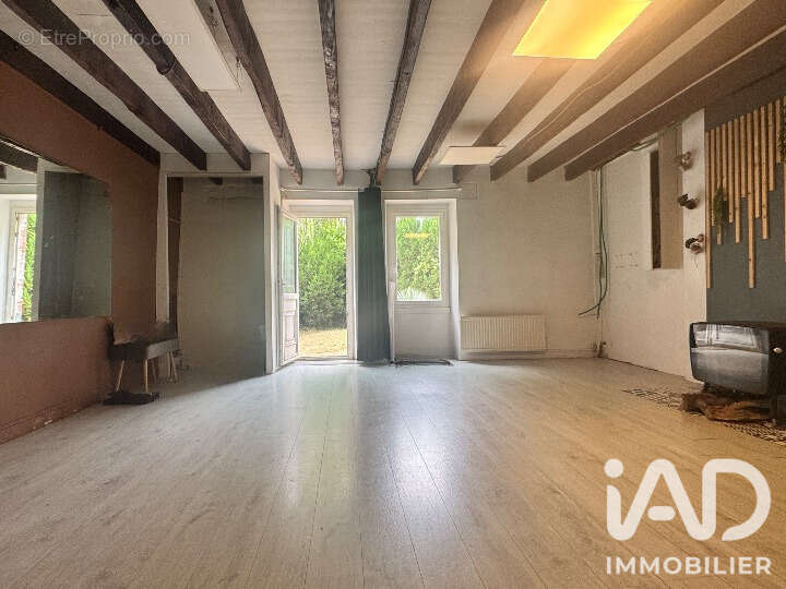 Maison 102 m² à Saint-Vincent-Des-Landes  - photo 2