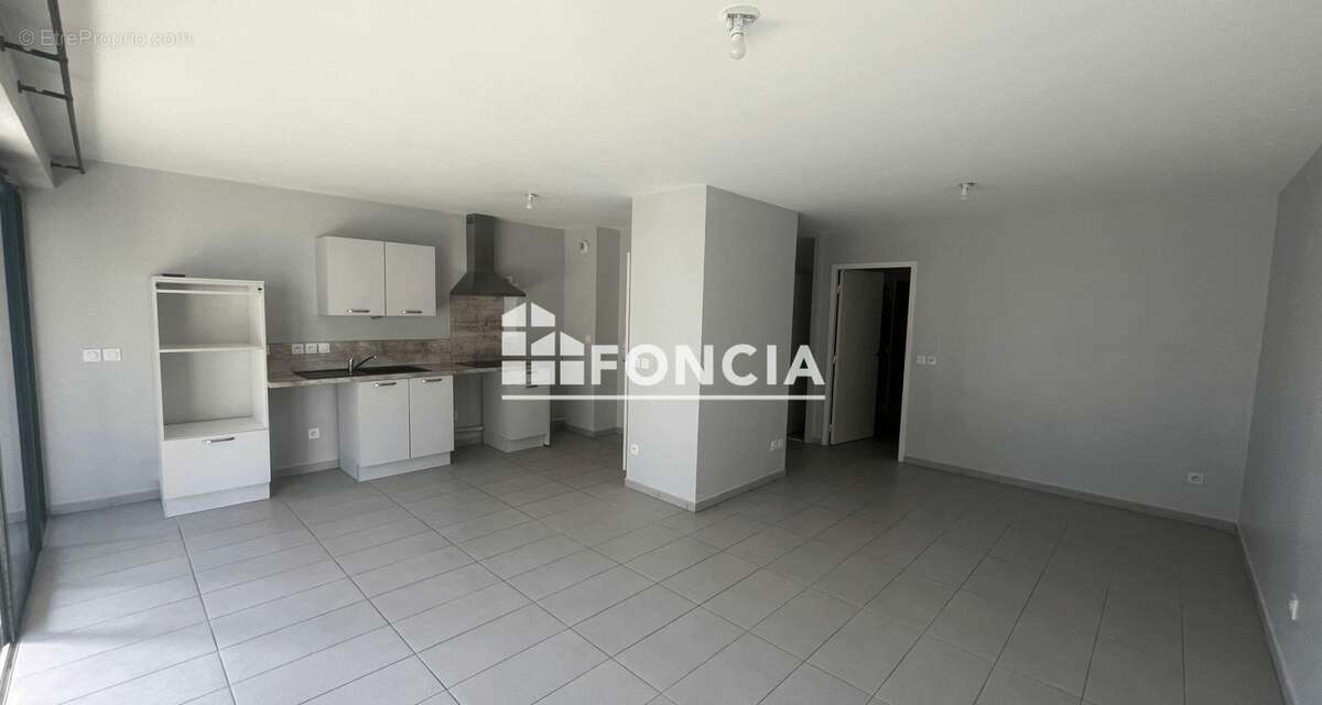 Appartement à LE PONTET