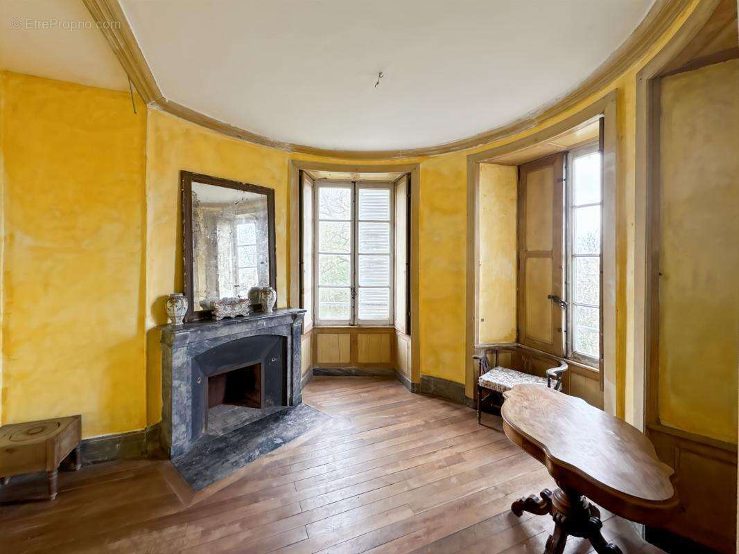 Maison à SAINT-JEAN-FROIDMENTEL