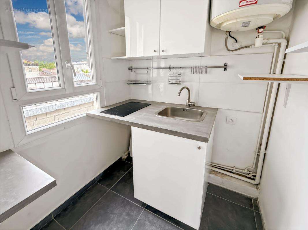 Appartement À Vendre - photo 3