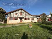 Maison à LANNE-SOUBIRAN