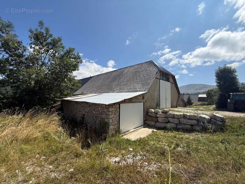 Maison à LA CLUSE