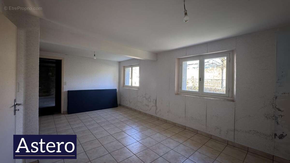 Maison à GUEMENE-SUR-SCORFF