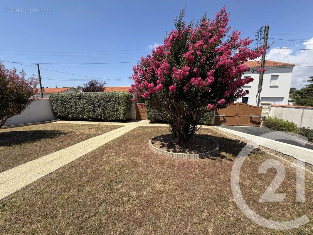 Maison 187 m² à Royan  - photo 19