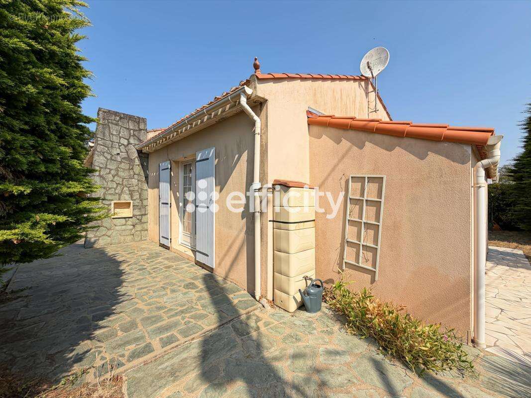 Maison 76 m² à Brem-Sur-Mer  - photo 12