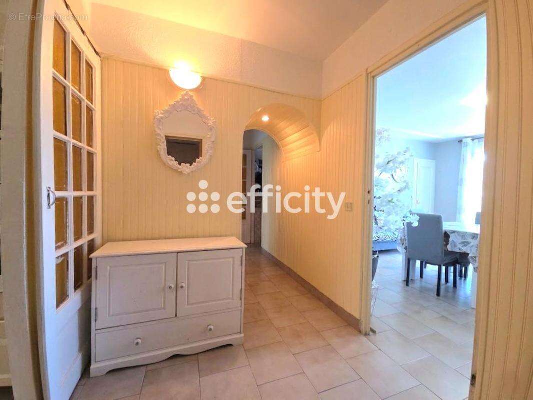 Appartement à MARSEILLE-10E