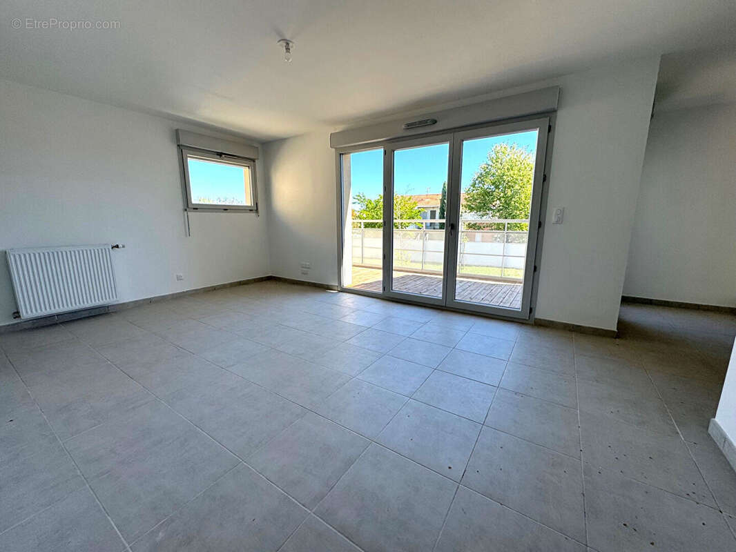 Appartement Toulouse 4 pièces 94m² + Balcon + 2 Parking sous-sol ! - photo 3