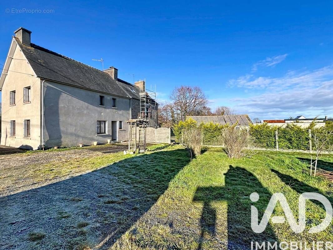 Photo 1 - Maison à EPINIAC