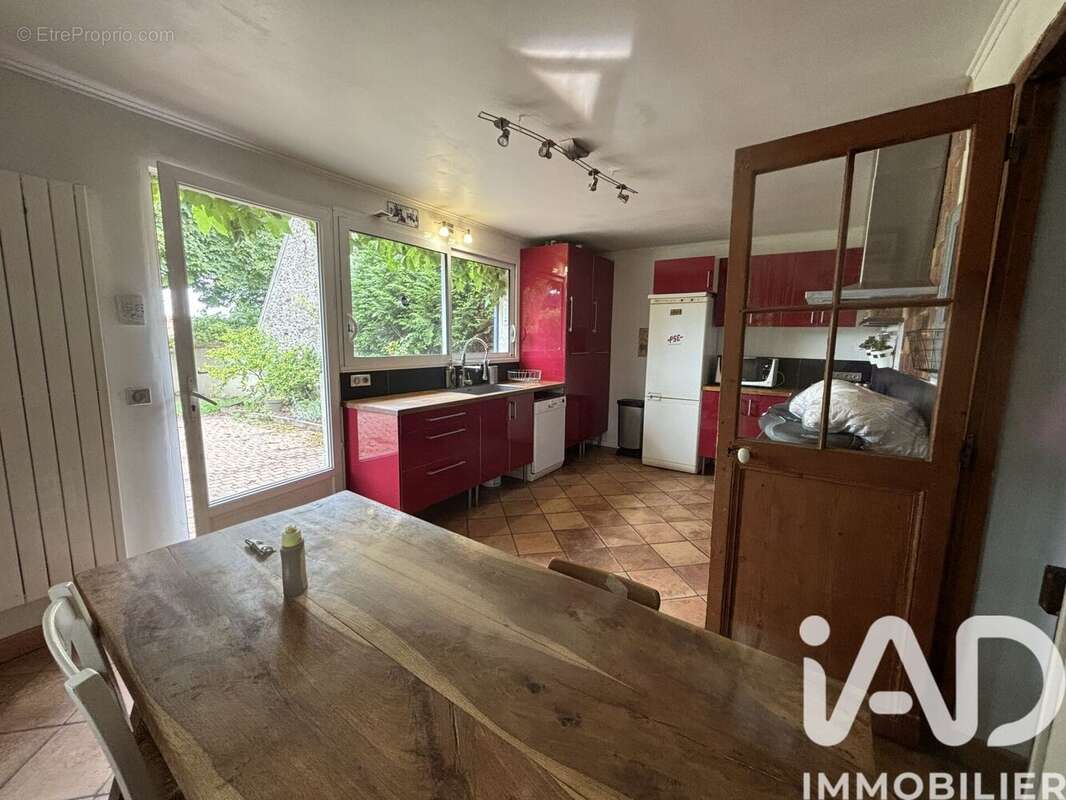 Maison 142 m² à Garancieres  - photo 7
