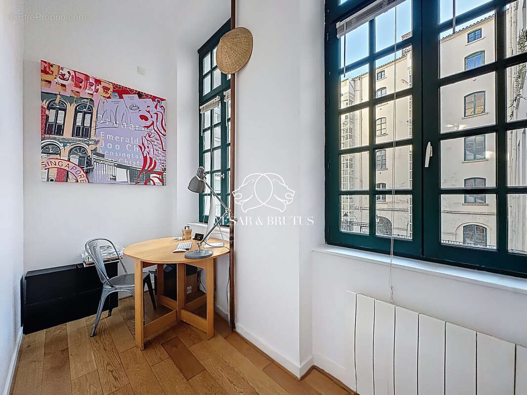 Appartement à LYON-1E