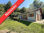   - Maison à AX-LES-THERMES