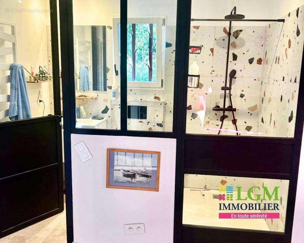 Maison à PLAN-DE-LA-TOUR