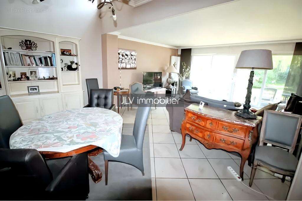 Maison à SAINT-POL-SUR-MER