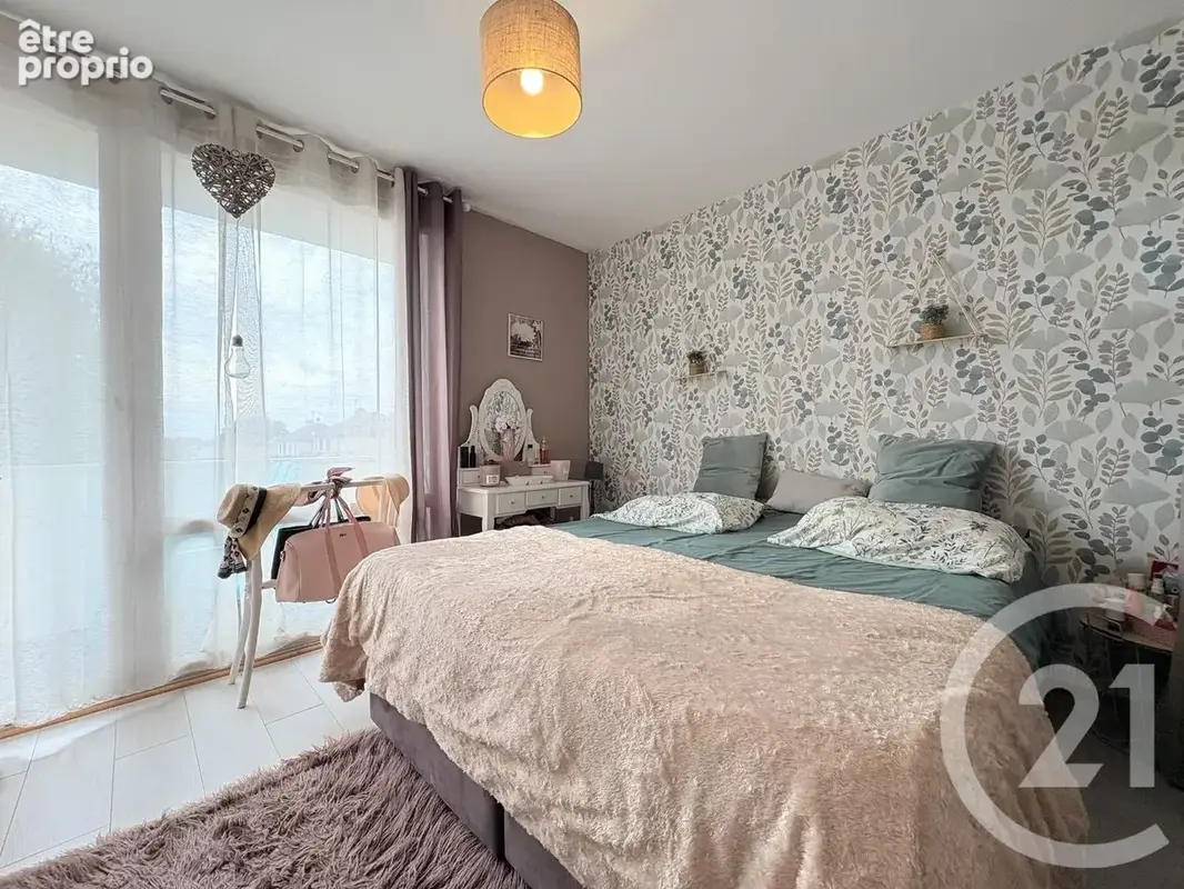 Appartement 5 pièces 78 m² à vendre à Saint-Quentin (02100) - photo 7