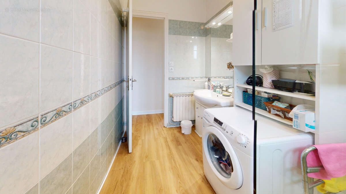 Maison à SAINT-SENIER-SOUS-AVRANCHES