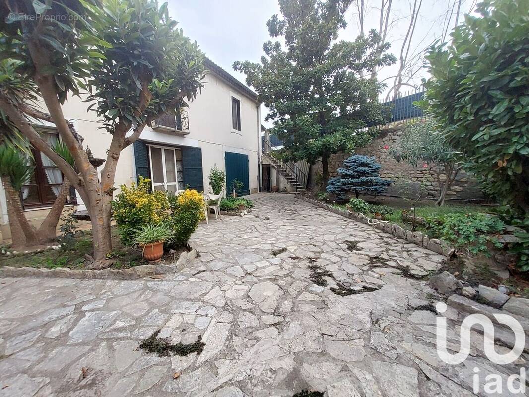 Photo 1 - Maison à TARASCON